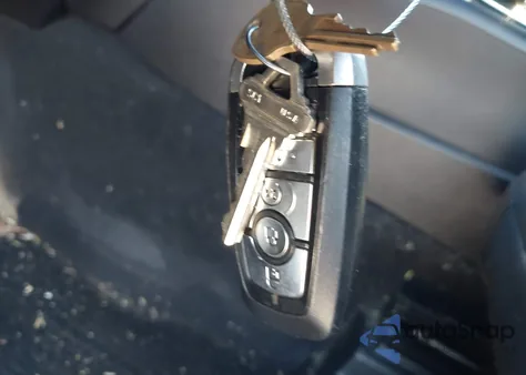 2021 Ford Explorer St z USA, uszkodzony, nr VIN 1FM5K8GC4MGB33366